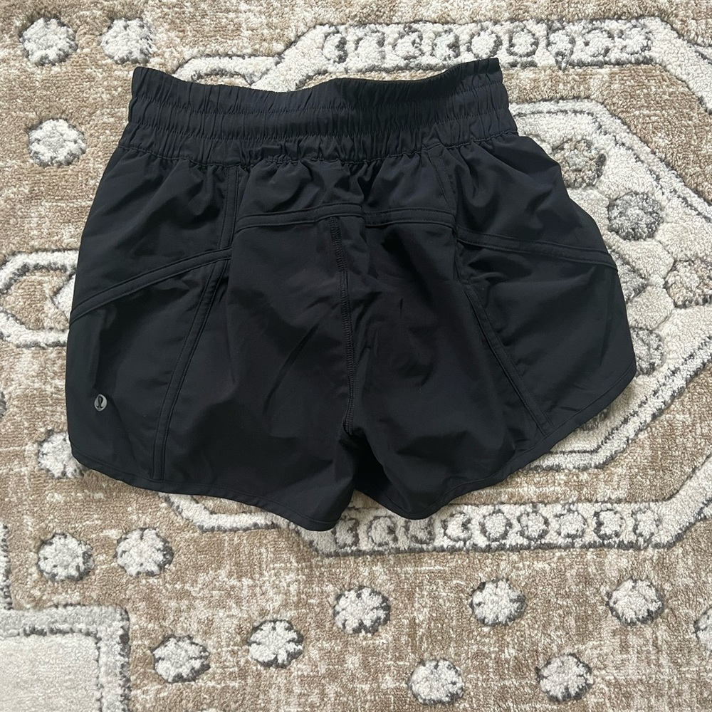 Lululemon Track That High-Rise Lined shorts 3"